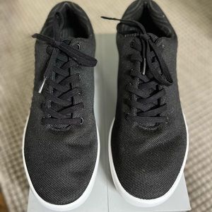 Gently worn! Atoms sneakers, men size 13.25, black/while, model 000